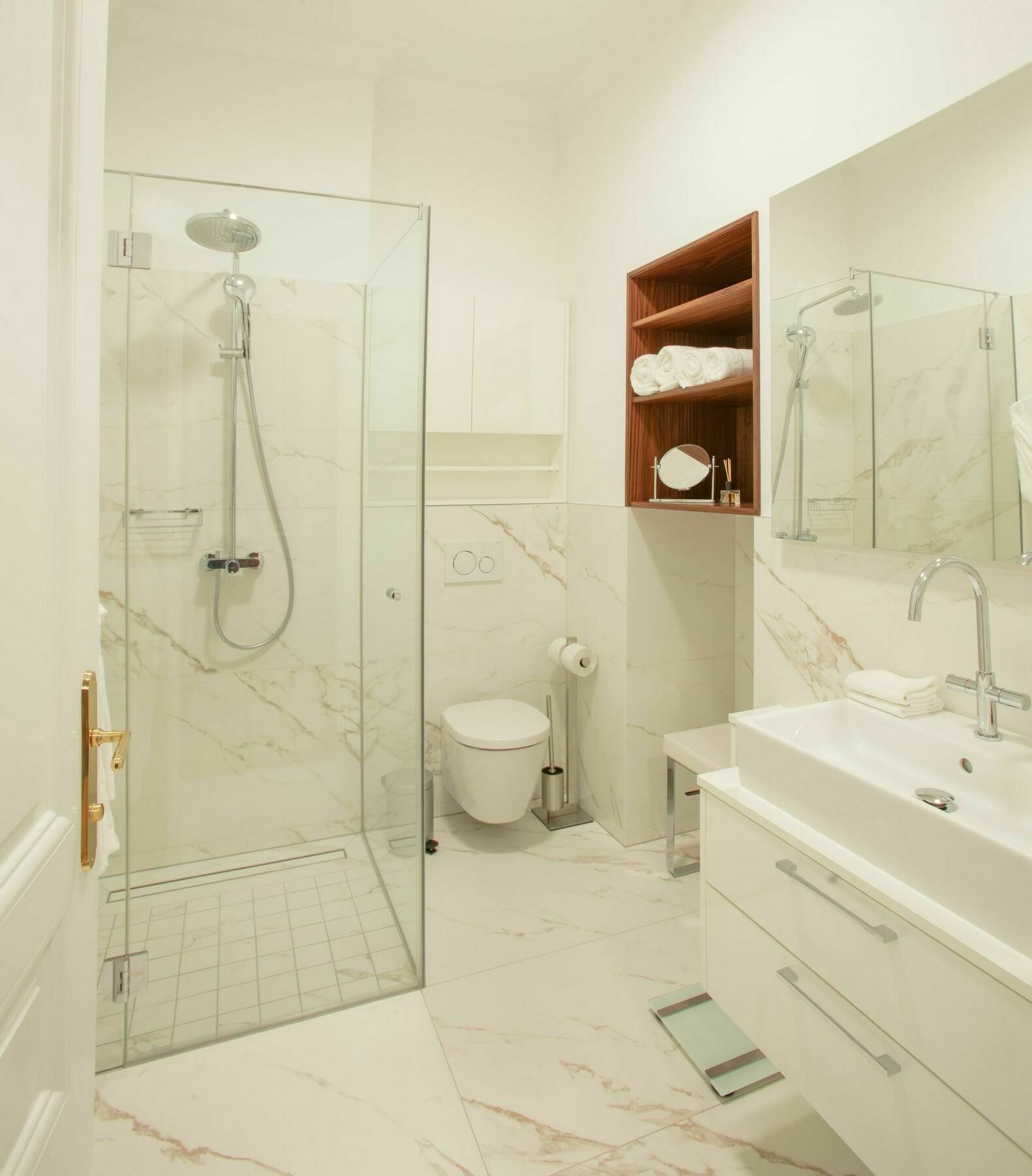 Imperium Residence - Experience The Most Luxurious Apartment In Vienna Center Dış mekan fotoğraf
